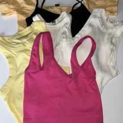 6 Tank Tops Size S