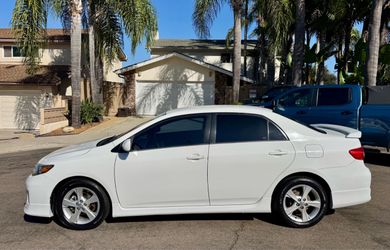Toyota Corolla S 2013