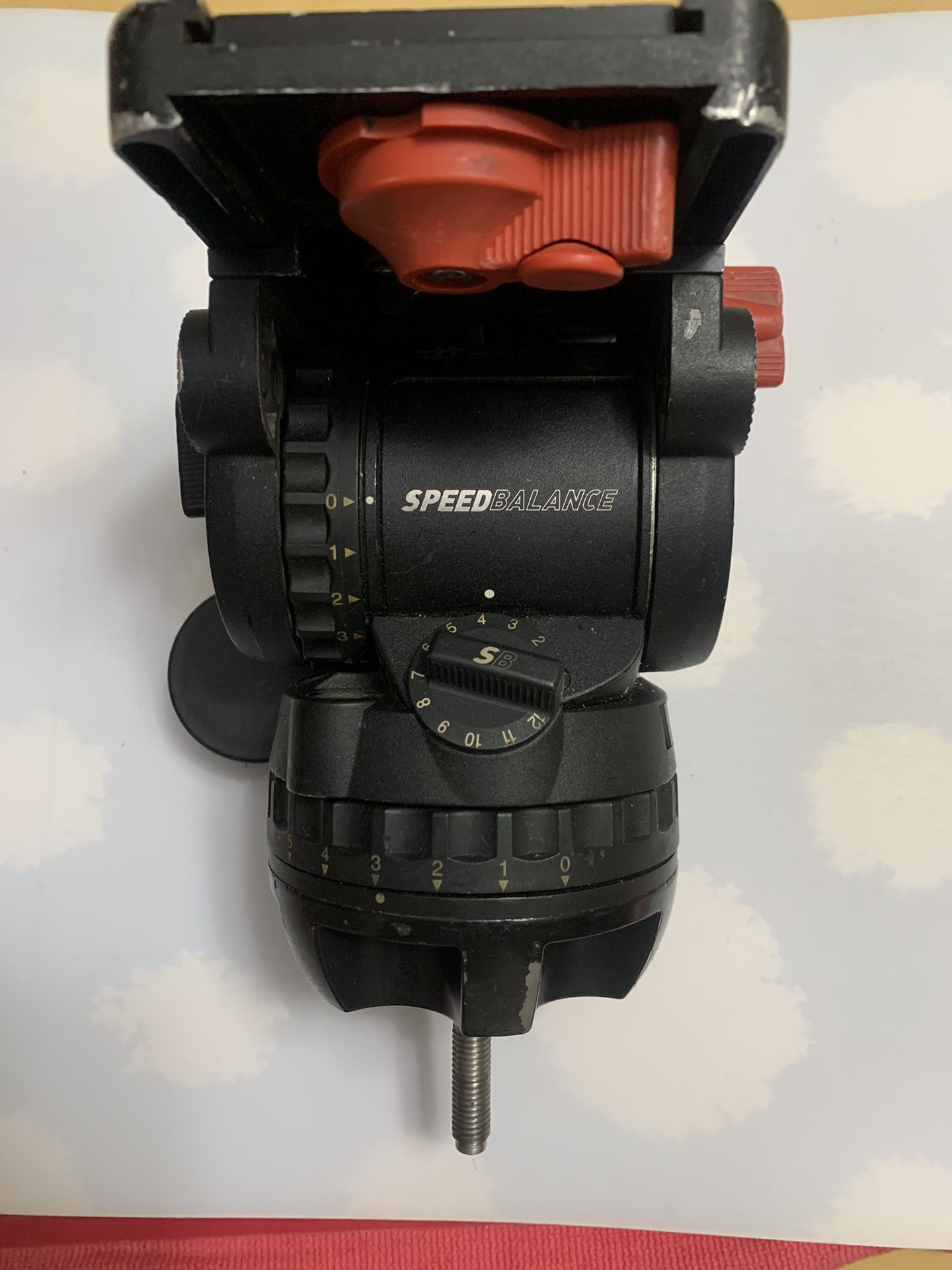 Sachtler DV12 SB