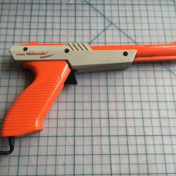 Nintendo Wii U Handheld Only, Original Nintendo Zapper Gun  Super Nintendo Console 