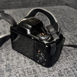 Fujifilm FinePix S8600 digital camera.