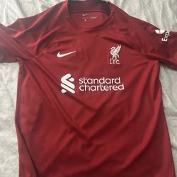 red liverpool 22/23 Authentic jersey size L