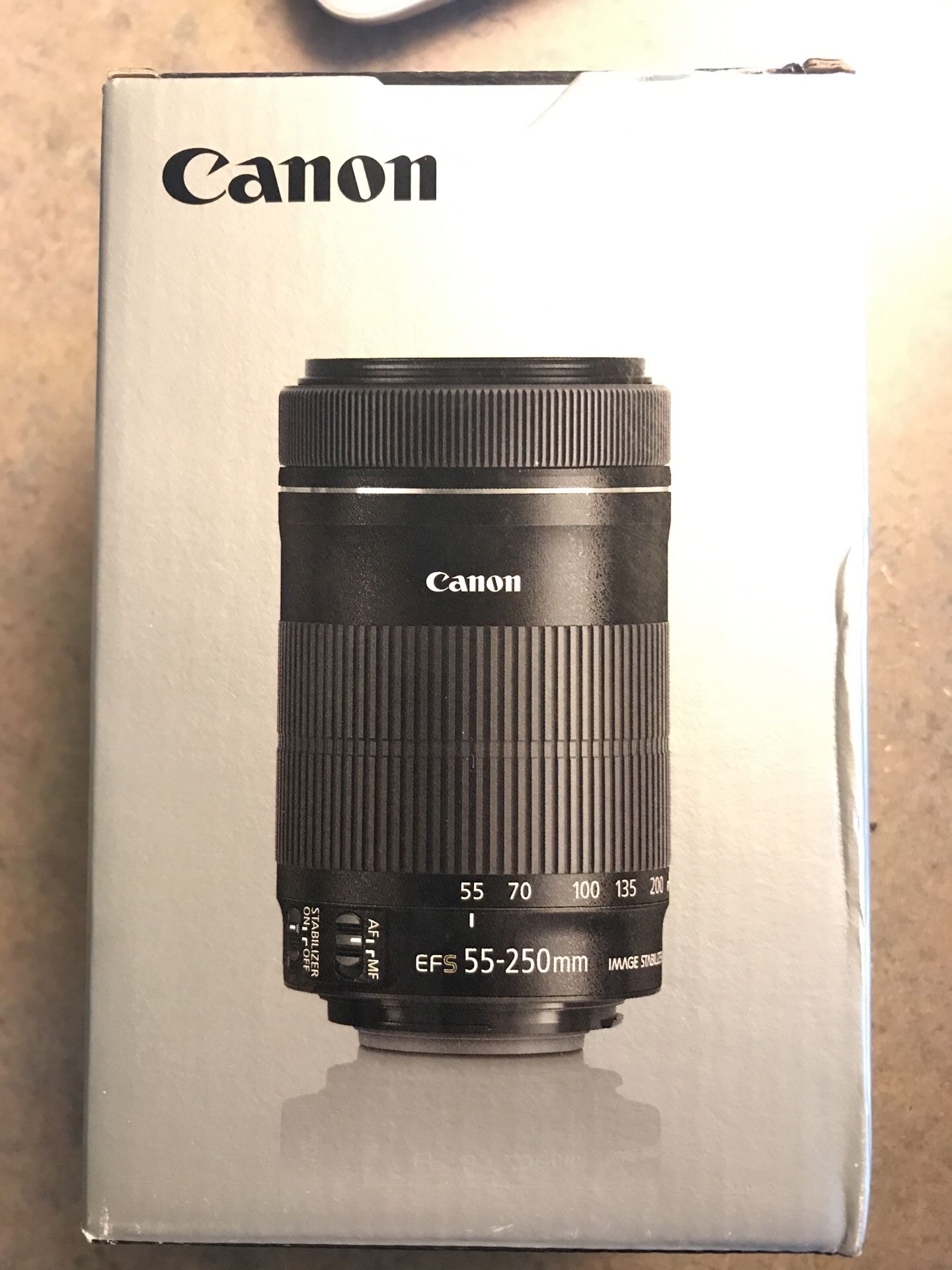 Canon EFS 55 - 250 mm Lens