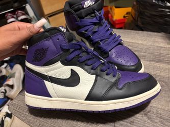Air Jordan 1 Retro High Court Purple
