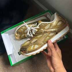 Bottega Veneta Sz 10