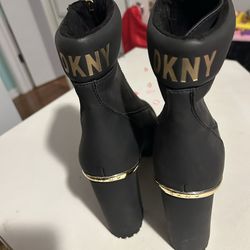 DKNY heel boot size 11