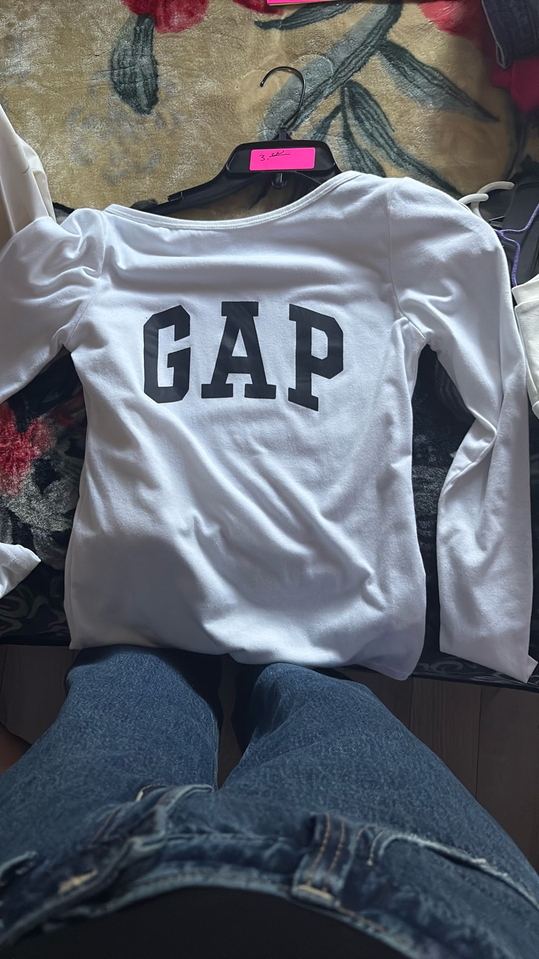 size small gap long sleeve