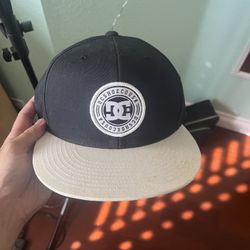 DC Skateboarding SnapBack 