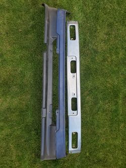 Toyota Pick Up Font Bumper Parts