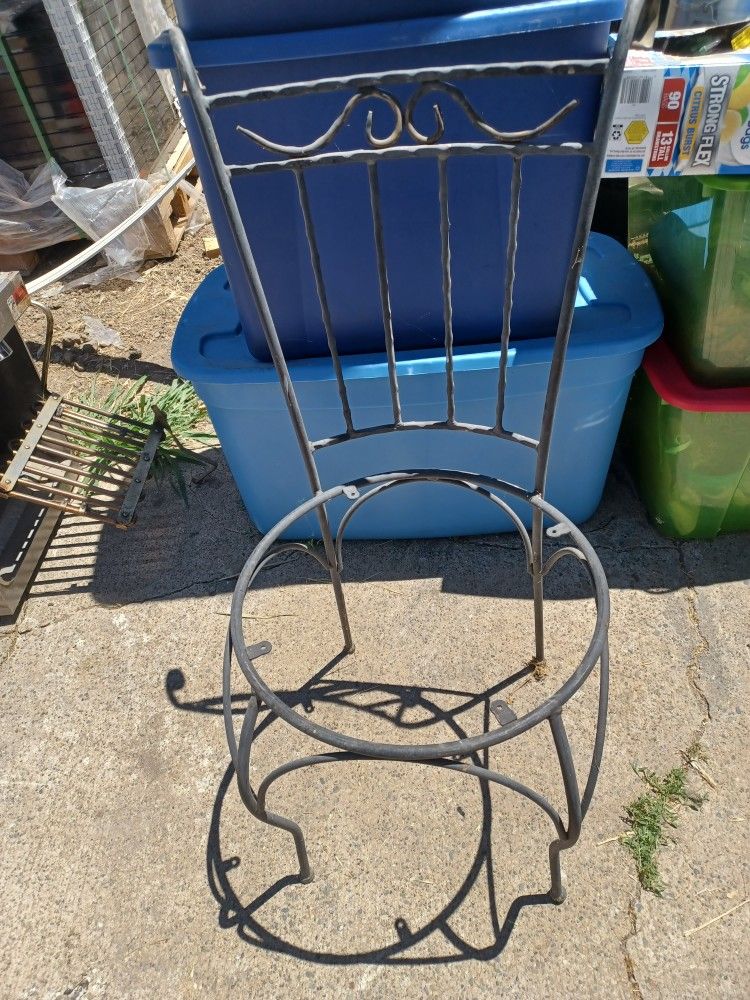 Black Metal Chair Frame