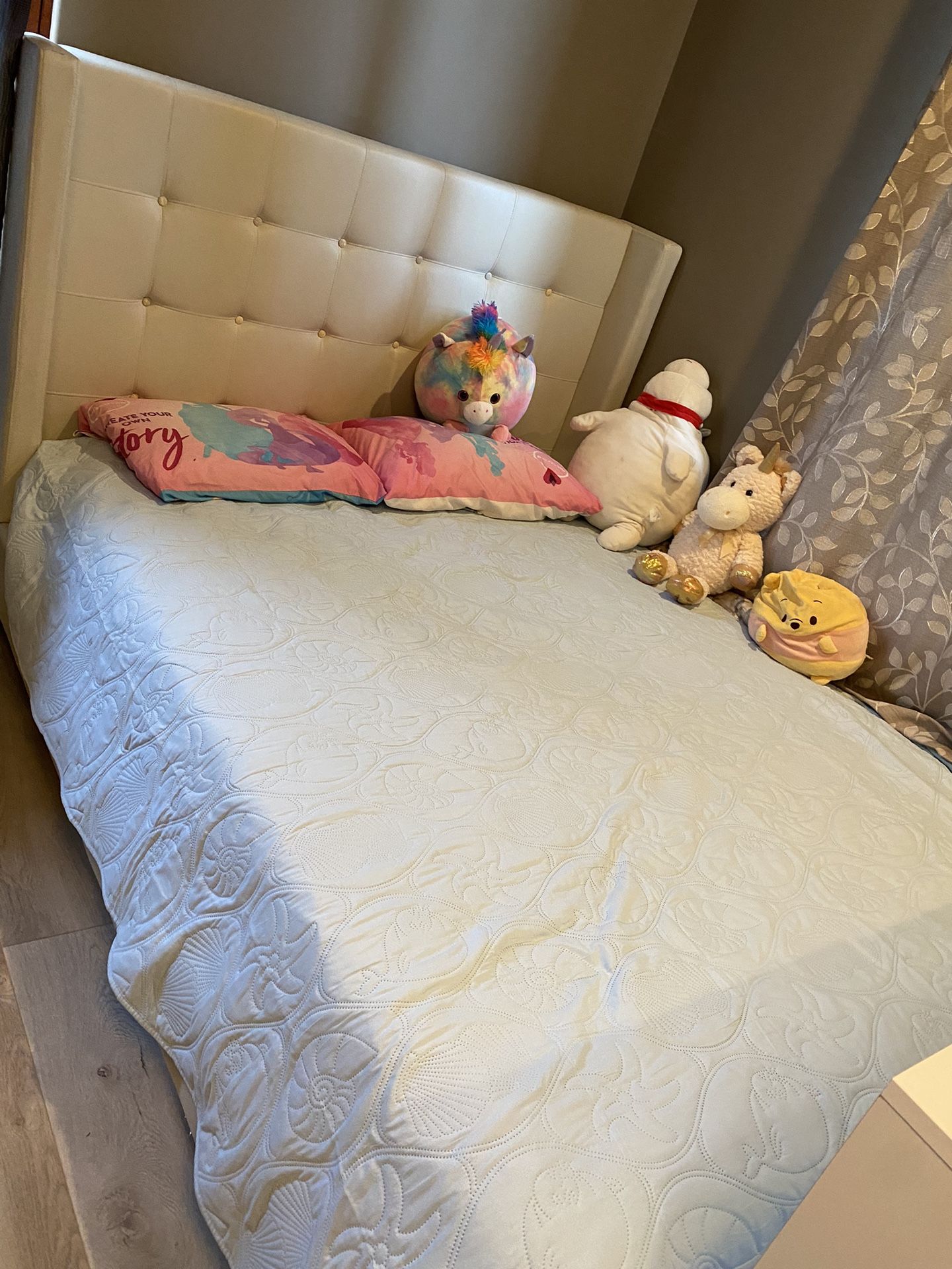 Leather Queen Size Bed $280