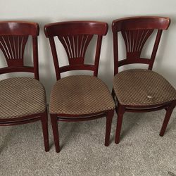 3 Table/counter Chairs 