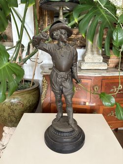 Antique Cast Metal Musketeer Statue – 21” Tall, 13 lbs