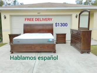 King Size Bedroom Set With Mattress 🚛 FREE DELIVERY 🚛