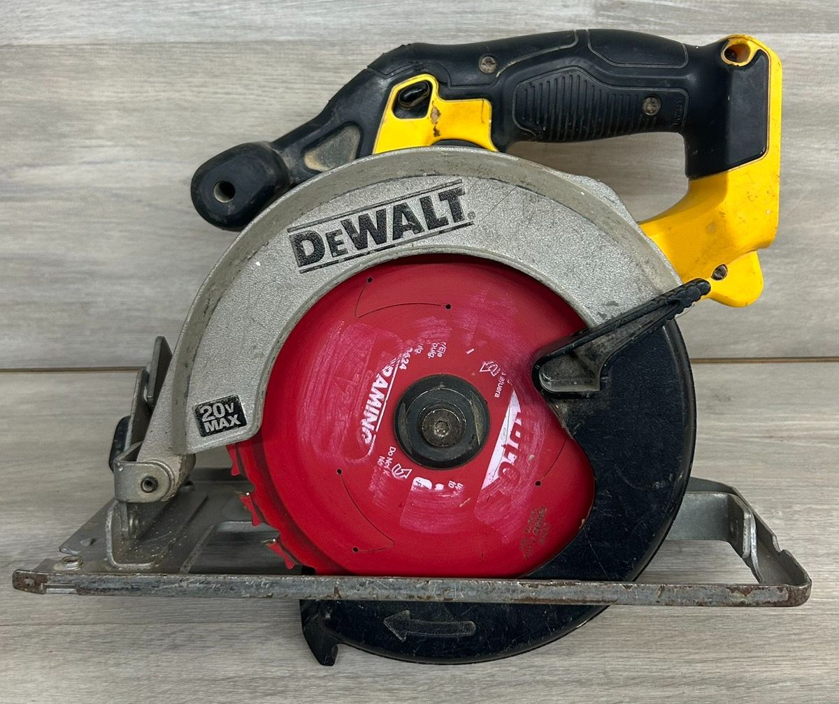 DEWALT DCS393 20V MAX 6½ " Cordless Circular Saw – Bare Tool (PO1022128)