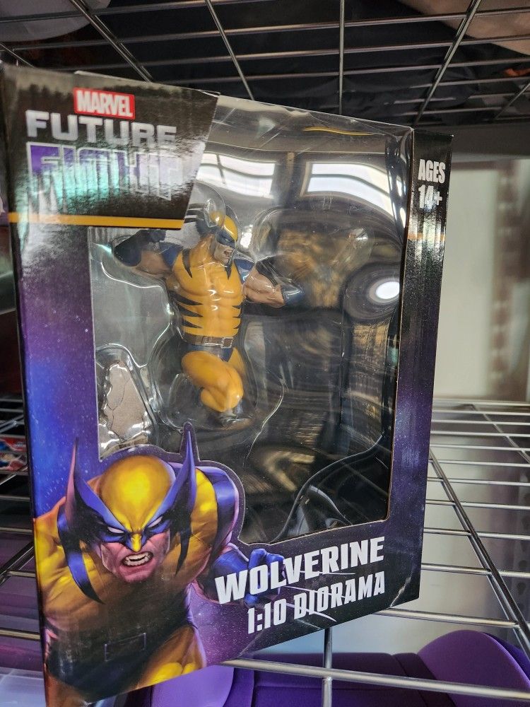 Marvel Wolverine Statue Diorama