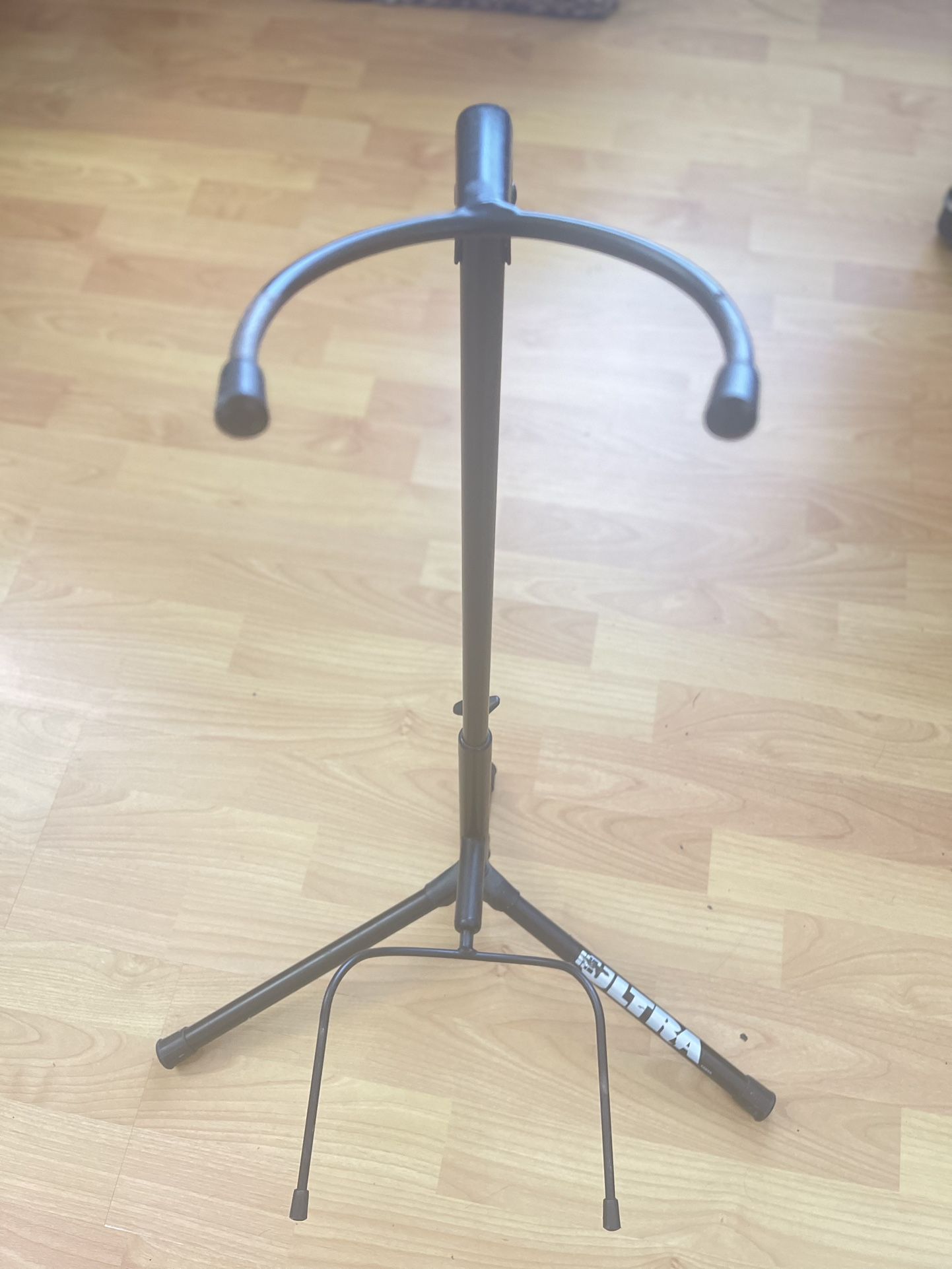 Guitar Stand