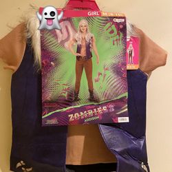 Halloween Costumes 