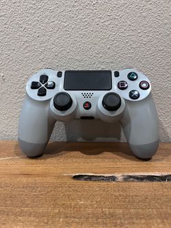 Special Limited Edition PlayStation PS4 20th Anniversary Wireless Controlle