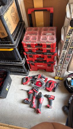 Milwaukee pack out and 7 pack FUEL Tools