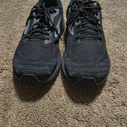 Brooks Men Rebel 6 Black Sneakers Size 14 Good Condition 