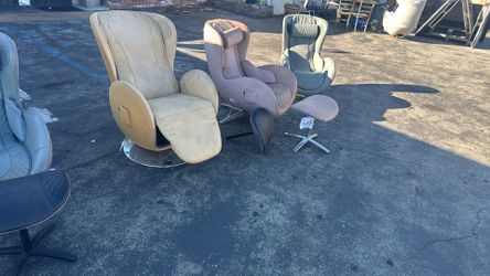 They’re Brand New The Name Are They Are Life Qurationnouhvus Kind Of Couch Is It A Massage Chair? We Have Three Of Them Pink, Orange And And rown