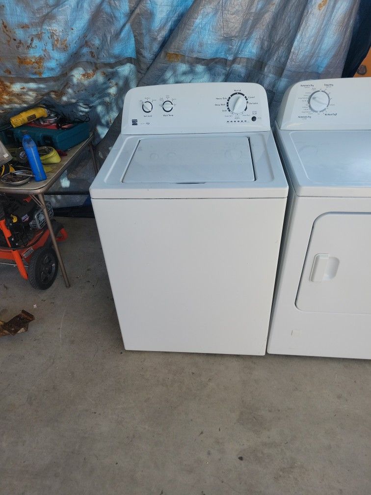 Kenmore Washer And Roper Dryer