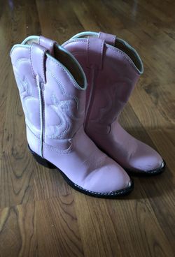 Girls boots