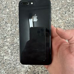 Apple iPhone 8 Plus
