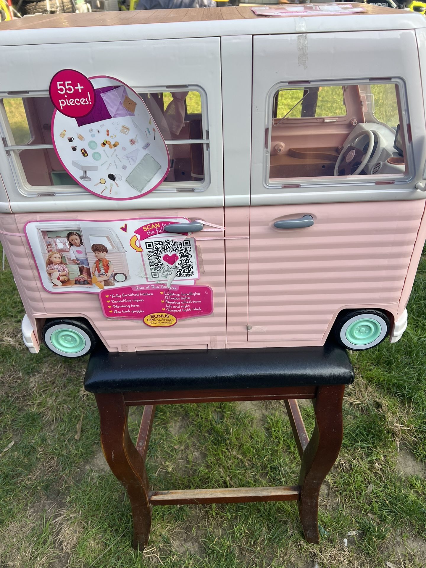 Our generation camper country cruising rv (it’s missing one windshield ) 