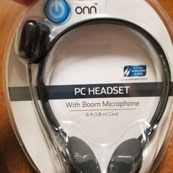 ONN   PC Head Set With boom Microphone