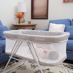All Mesh MI CLASSIC Baby Bassinet-All NEW ( Factory Sealed ) New!!