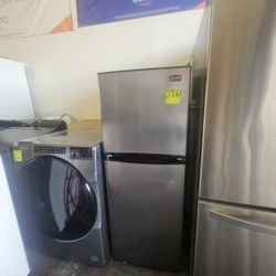 Refrigerator  Avanti