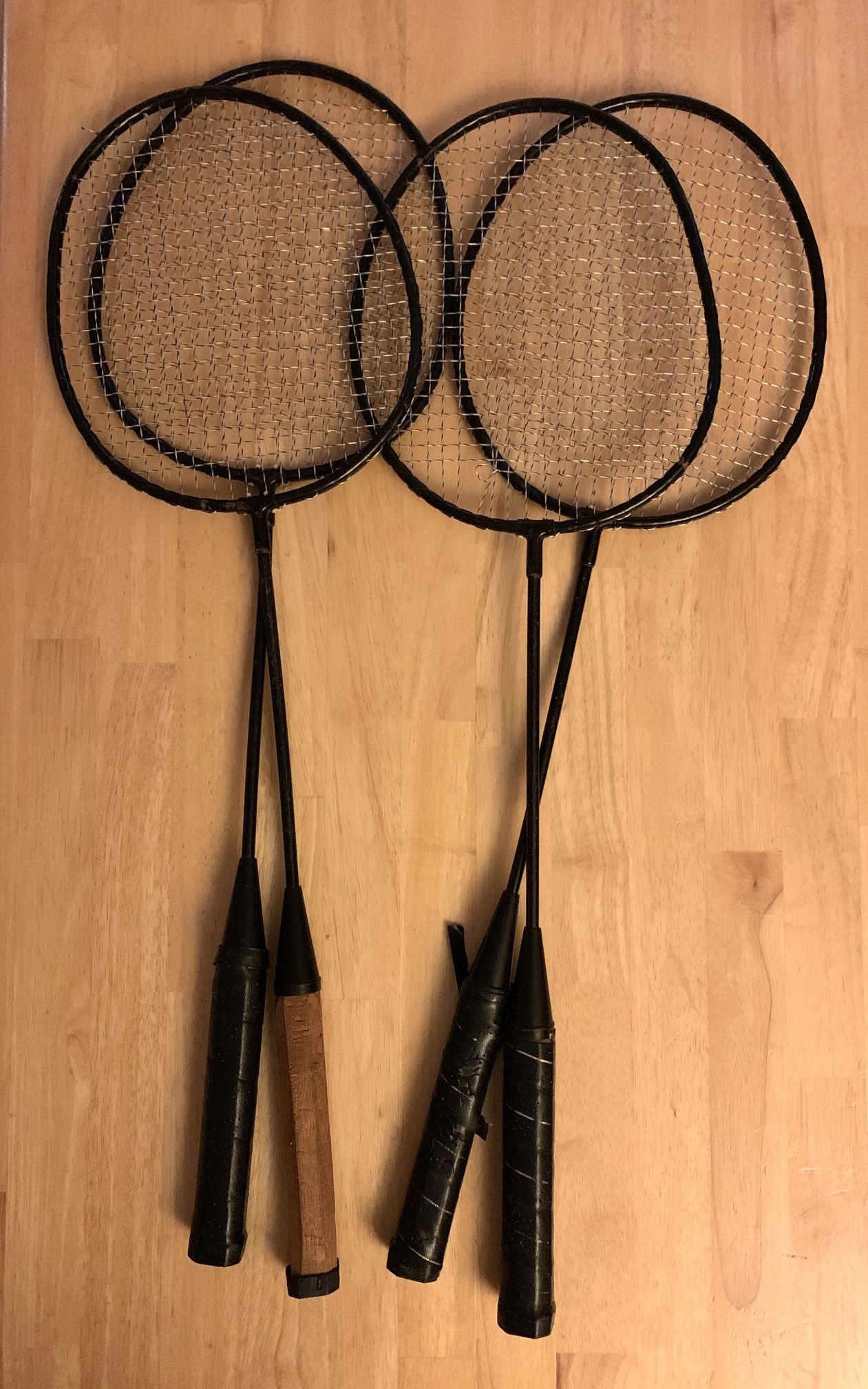 Badminton Racquets (Set of Four)