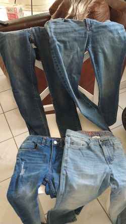 Levis pants $2 each size 10 skinny