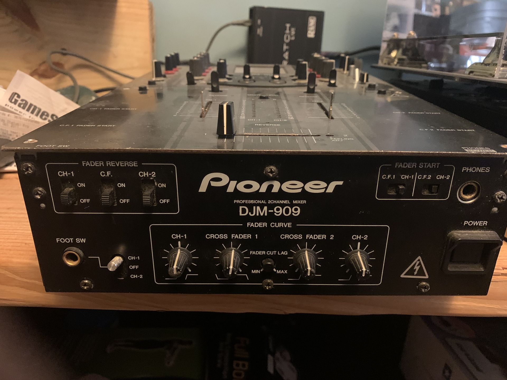 Pioneer DJM-909Mixer