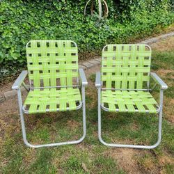 Set Of Vintage Webbed Lawn Chairs 
