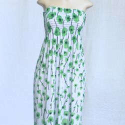 Beautiful floral sundress. S,M,L sizes (limited supply)