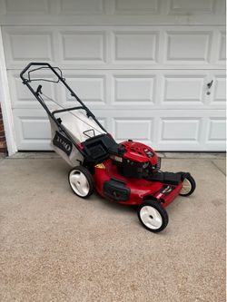 Toro 22 Inch Self Propelled Lawnmower