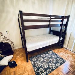 Twin Bunk Bed With Mattresses 