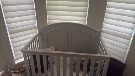 Baby crib with mattress