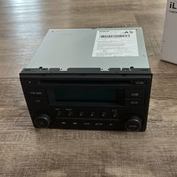 Nissan 370z OEM Stereo