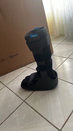 Bota orthopedica XL seminueva