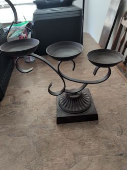 Gothic candle holder