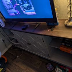 Entertainment Set 