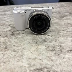 Sony ZV-E10