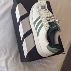 Adidas Sportswear For Men (6.5)