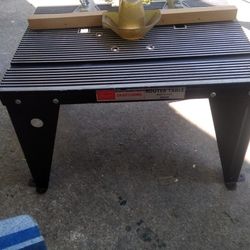 Craftsmans Router Table