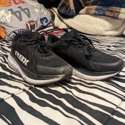 Reebok Shoes ( Size 9 )