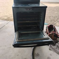 Shiny black electric range